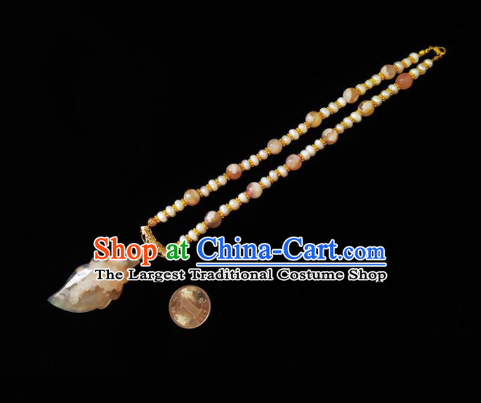 Chinese Handmade Stone Leaf Necklace Traditional Hanfu Jewelry Accessories Pearls Necklet for Women