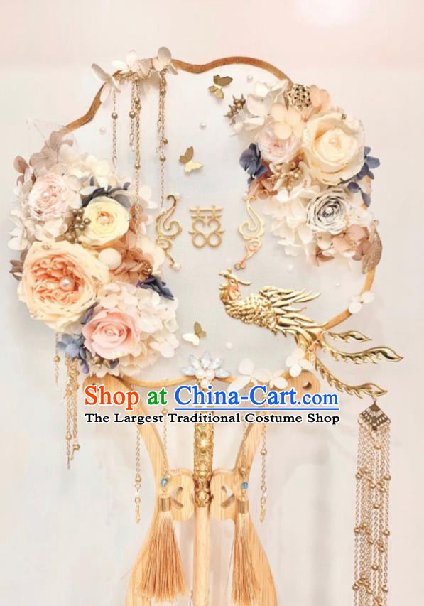 Top Grade Chinese Classical Wedding Champagne Peony Fan Accessories Handmade Ancient Bride Golden Phoenix Tassel Palace Fans for Women