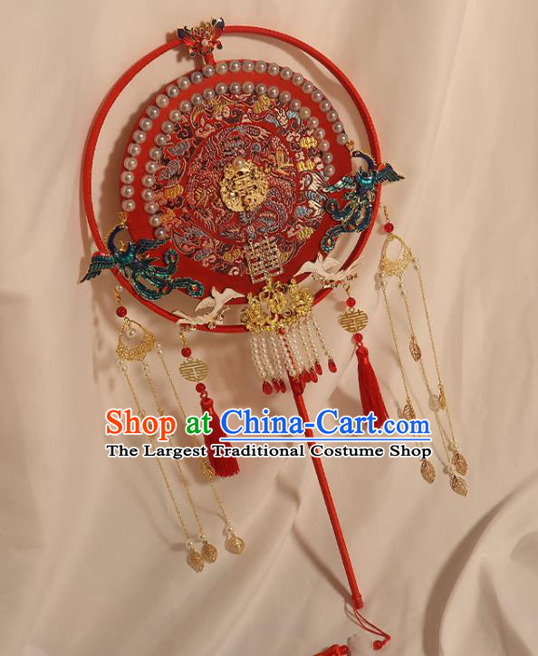China Traditional Wedding Embroidered Red Fan Handmade Bride Palace Fan Classical Dance Pearls Fan