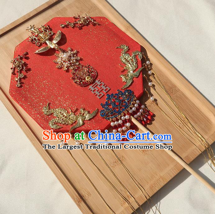 China Classical Dance Golden Phoenix Octagon Fan Handmade Bride Red Palace Fan Traditional Wedding Tassel Fan