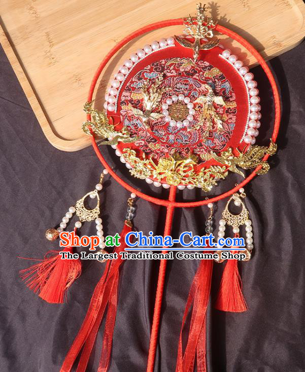 China Bride Golden Phoenix Palace Fan Traditional Wedding Red Silk Circular Fan Handmade Hanfu Embroidered Fan