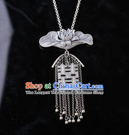 China Classical Cheongsam Silver Carving Lotus Necklace Traditional Wedding Tassel Necklet Accessories