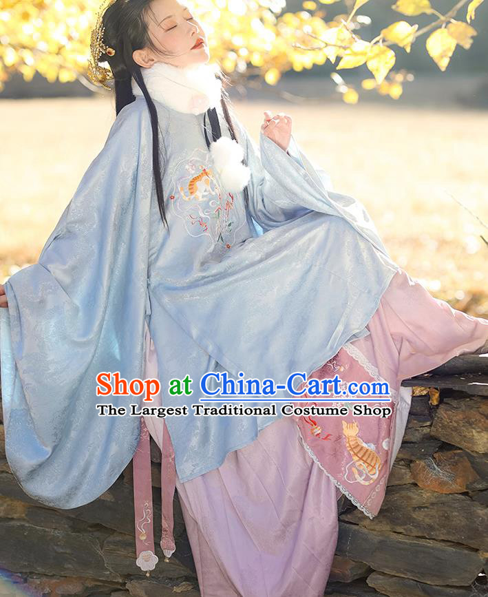 China Traditional Ming Dynasty Court Lady Historical Clothing Ancient Palace Princess Embroidered Hanfu Dress