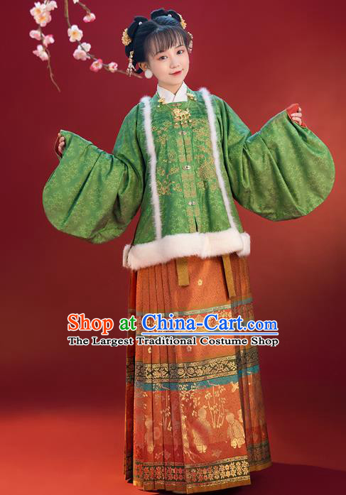 China Ancient Noble Beauty Hanfu Dress Traditional Ming Dynasty Royal Princess Historical Clothing