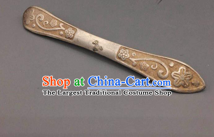China Traditional Qing Dynasty Hair Accessories Classical Silver Hairpin Handmade Carving Plum Blossom Hair Stick