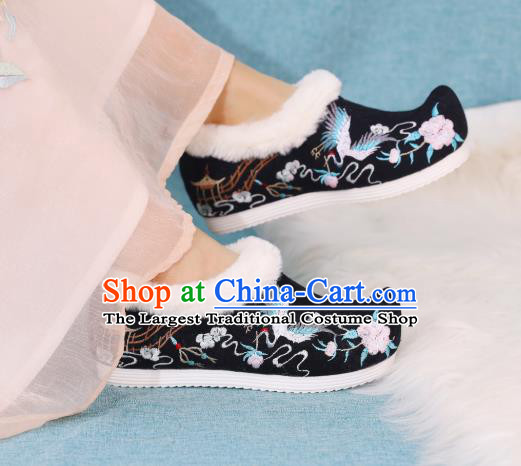 China Embroidered Crane Shoes National Winter Shoes Traditional Black Cloth Shoes