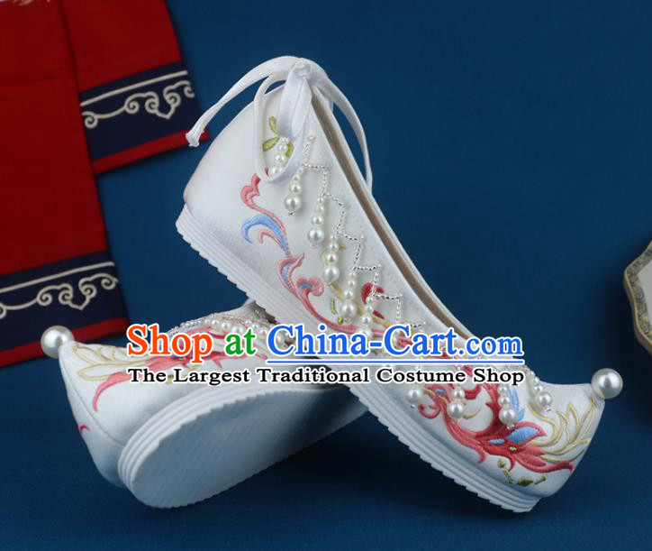 China Pearls White Cloth Shoes Embroidered Phoenix Shoes Traditional Wedding Shoes