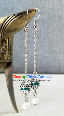 Chinese Classical Han Dynasty Palace Lady Ear Accessories Ancient Imperial Consort Silver Earrings