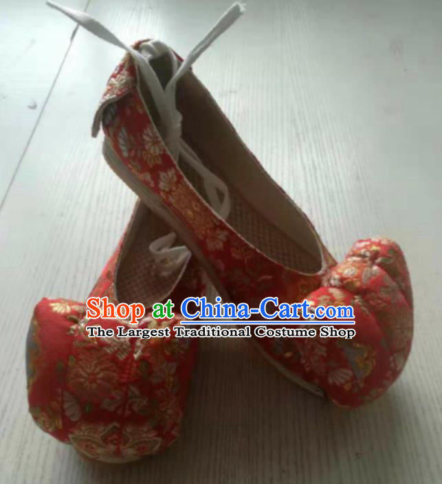 China Handmade Ancient Princess Hanfu Shoes Red Satin Shoes Traditional Song Dynasty Wedding Shoes