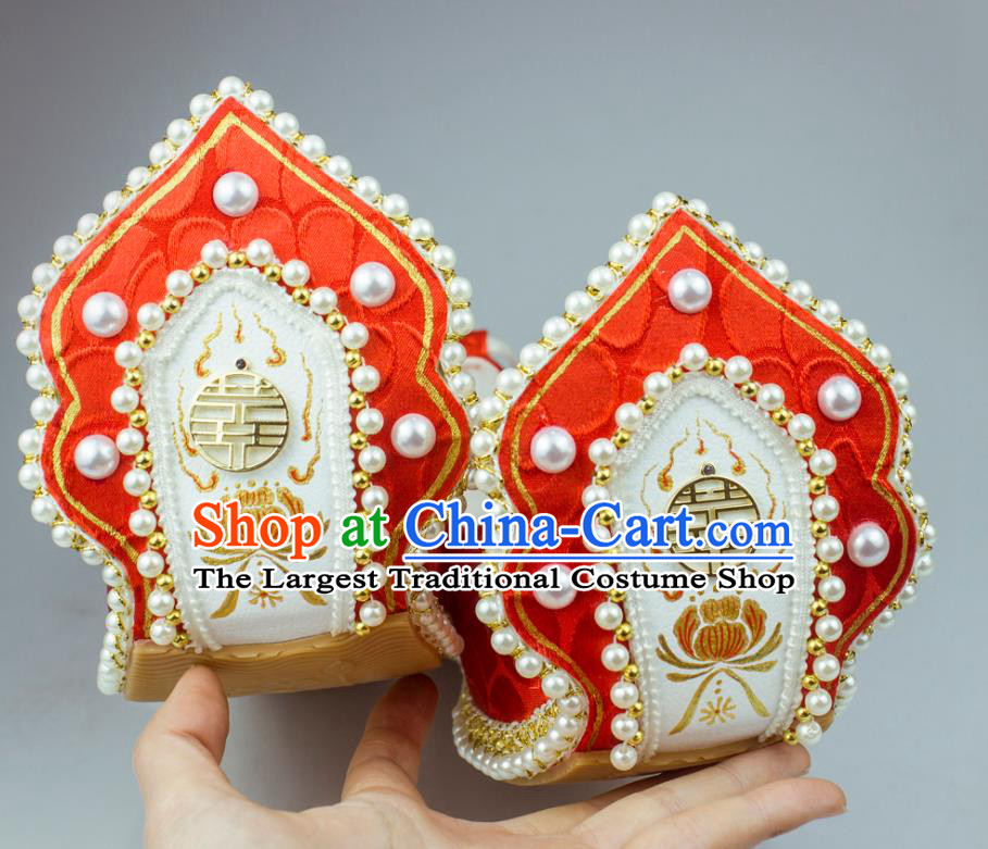 China Traditional Song Dynasty Princess Shoes Classical Wedding Pearls Shoes Red Brocade Hanfu Shoes