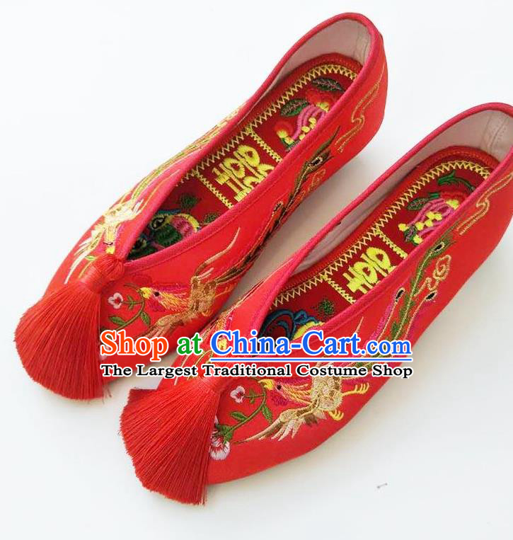 China Wedding Red Cloth Shoes Classical Xiuhe Shoes Traditional Embroidered Shoes