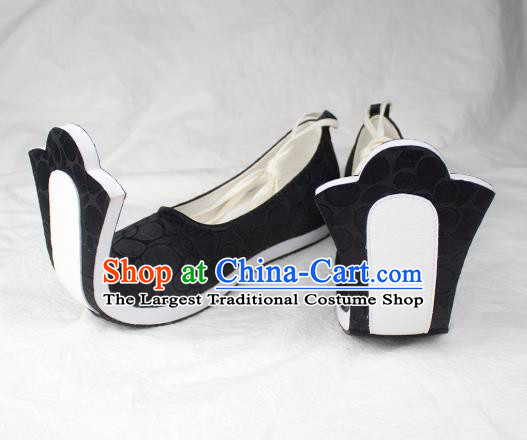 China Handmade Black Brocade Shoes Traditional Tang Dynasty Shoes Classical Hanfu Shoes