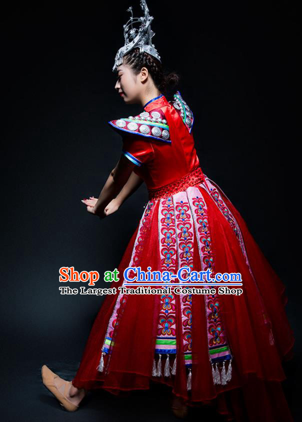 Chinese Yao Nationality Minority Wedding Costumes Ethnic Woman Stage Performance Red Dress Outfits