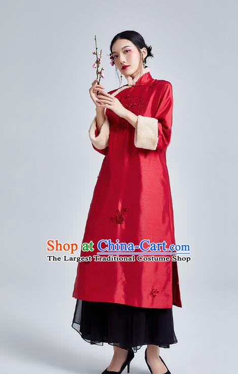 China Classical Embroidered Red Silk Cheongsam Costume Traditional Young Lady Cotton Wadded Qipao Dress