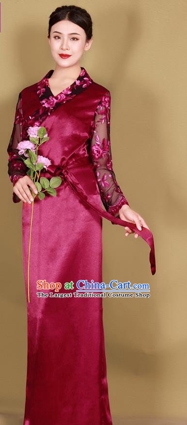 China Traditional Tibetan Ethnic Woman Wine Red Bola Dress Zang Nationality Kangba Clothing