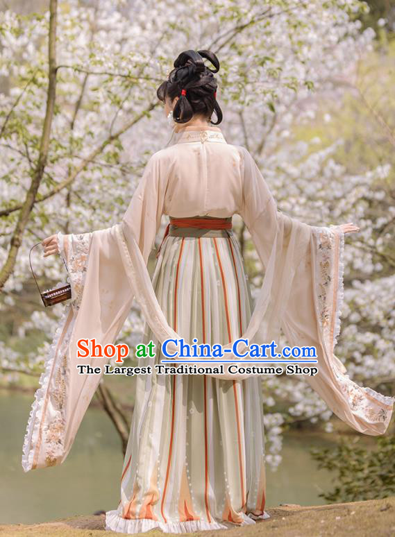 China Traditional Jin Dynasty Royal Princess Historical Clothing Ancient Flower Goddess Hanfu Dress Apparels