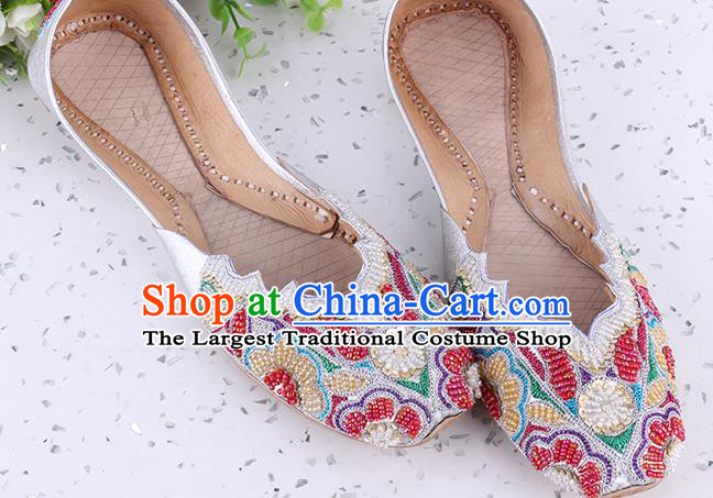 Asian Folk Dance Shoes Indian Handmade Embroidery Beads Argent Shoes Traditional Court Leather Shoes
