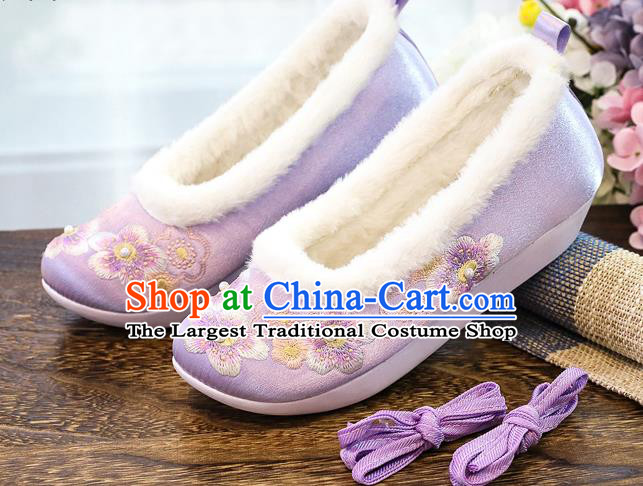 China Traditional Pearls Shoes Handmade Ming Dynasty Winter Lilac Shoes National Embroidered Plum Blossom Shoes