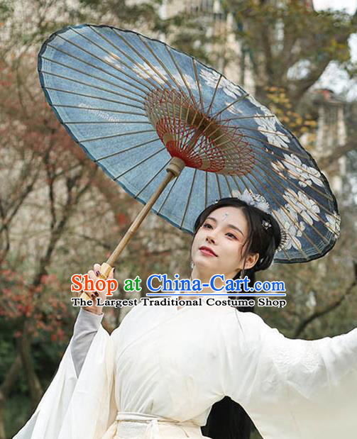 China Handmade Grey Oil Paper Umbrella Classical Dance Painting Lotus Oilpaper Umbrella Traditional Craft