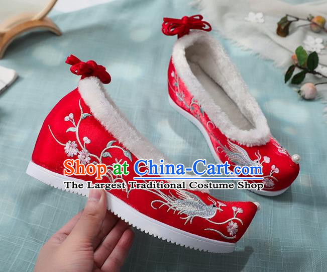 Chinese Embroidered Phoenix Red Cloth Shoes National Winter Wedding Shoes Classical Dance Wedge Heel Shoes