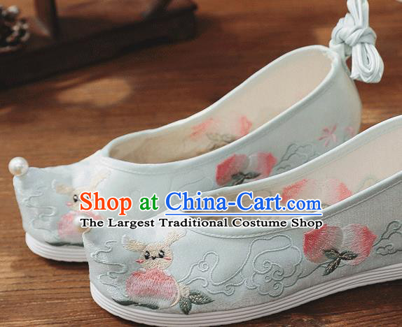 China Embroidered Peach Shoes Handmade Light Blue Cloth Bow Shoes Folk Dance Shoes