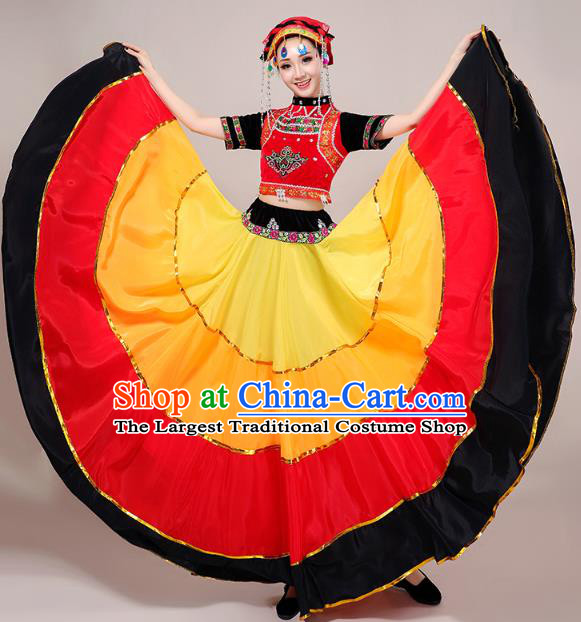 China Minority Torch Festival Dress Yi Nationality Folk Dance Costumes Guizhou Ethnic Performance Outfits and Headwear