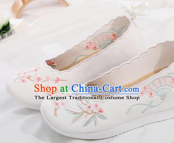 China Traditional Shoes Folk Dance Platform Shoes Embroidered Plum Fan White Cloth Shoes