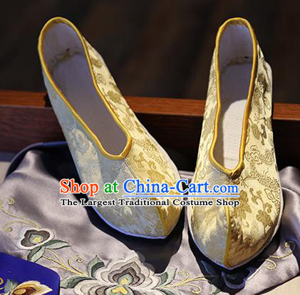 Chinese Classical Dragons Pattern Shoes Hand Golden Brocade Shoes Traditional Ancient Empress Shoes