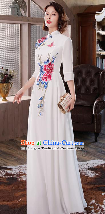 Chinese Classical Dance Embroidery Peony White Cheongsam Catwalks Costume Stage Show Qipao Dress