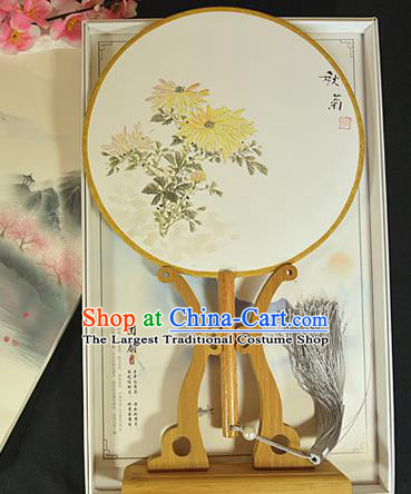 China Cheongsam Show Circular Fan Classical Dance Palace Fan Hand Painting Chrysanthemum Fan Traditional Silk Fans