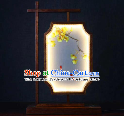 Chinese Handmade LED Lantern Embroidered Ginkgo Leaf Table Screen Suzhou Embroidery Desk Lamp