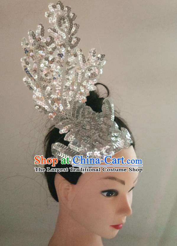 China Folk Dance Headpiece Yangko Dance Argent Sequins Hair Accessories Traditional Peacock Dance Hair Stick