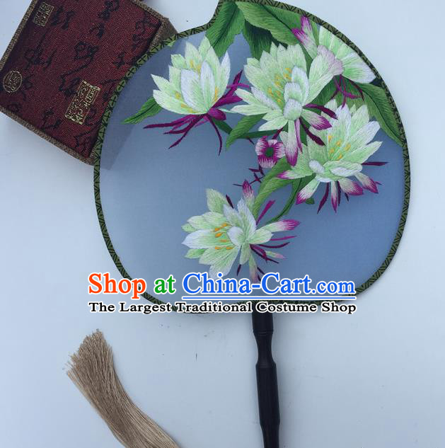 China Handmade Peach Shape Fan Traditional Palace Fan Classical Cheongsam Dance Fans Suzhou Embroidery Epiphyllum Silk Fan