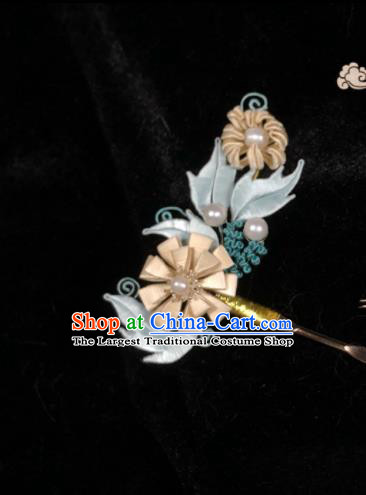 China Handmade Silk Chrysanthemum Hairpin Traditional Hanfu Hair Accessories Ancient Young Lady Hair Stick