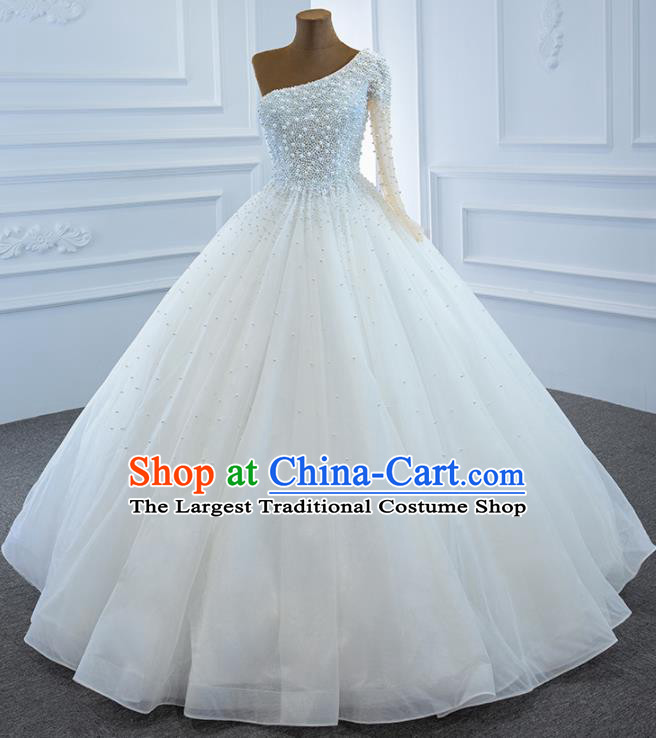 Custom Catwalks Princess Costume Marriage Bride Clothing Vintage Embroidery Pearls Wedding Dress Luxury Formal Garment Compere White Full Dress