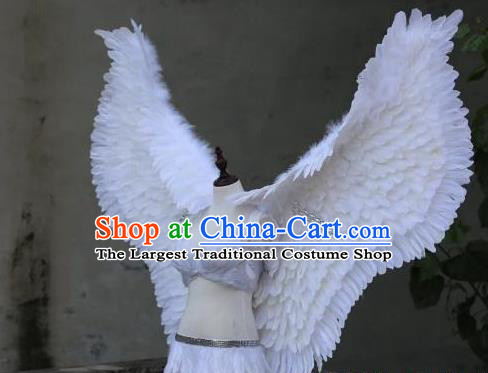 Custom Carnival Parade Wear Miami Show Back Decorations Cosplay White Feather Angel Wings Catwalks Model Props Halloween Fancy Ball Accessories