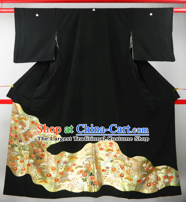 Japanese Classical Chrysanthemum Cranes Pattern Kurotomesode Kimono Clothing Traditional Court Garment Costume Elderly Woman Black Yukata Dress
