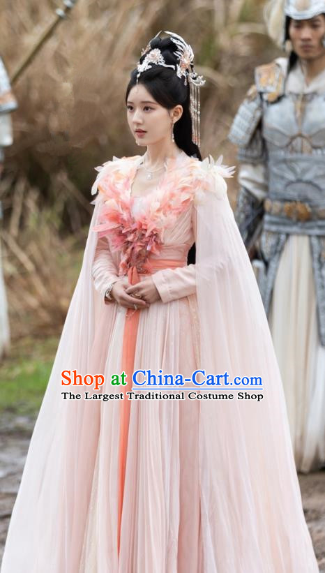 Chinese Ancient Royal Princess Pink Feather Clothing 2024 Xian Xia TV Series The Last Immortal Feng Yin Dresses