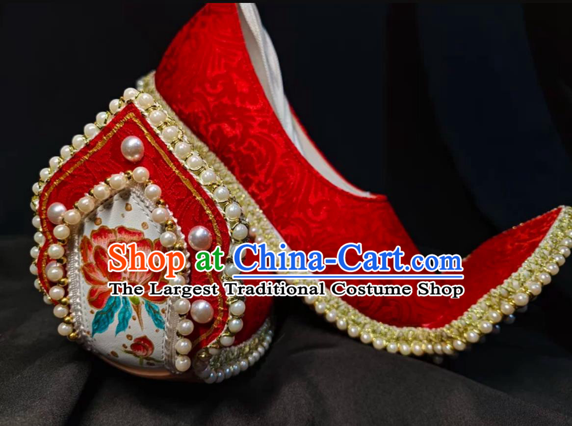 Handmade China Tang Dynasty Curved Toe Shoes Traditional Hanfu Stage Show Shoes Ancient Chinese Wedding Bride Red Shoes