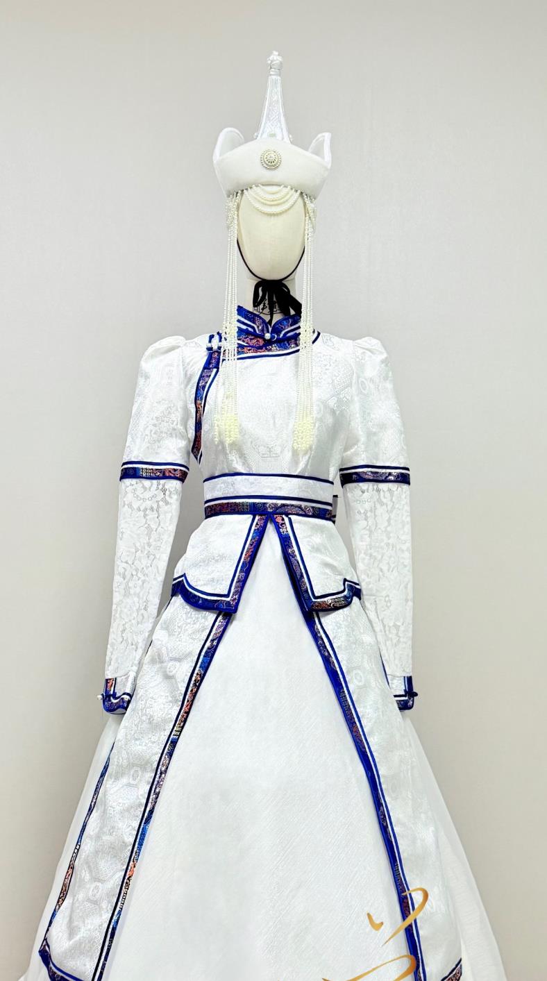 Mongolian Ethnic White Robe Female Embroidered Costume Chinese Fashion Show Singer Performance Attire