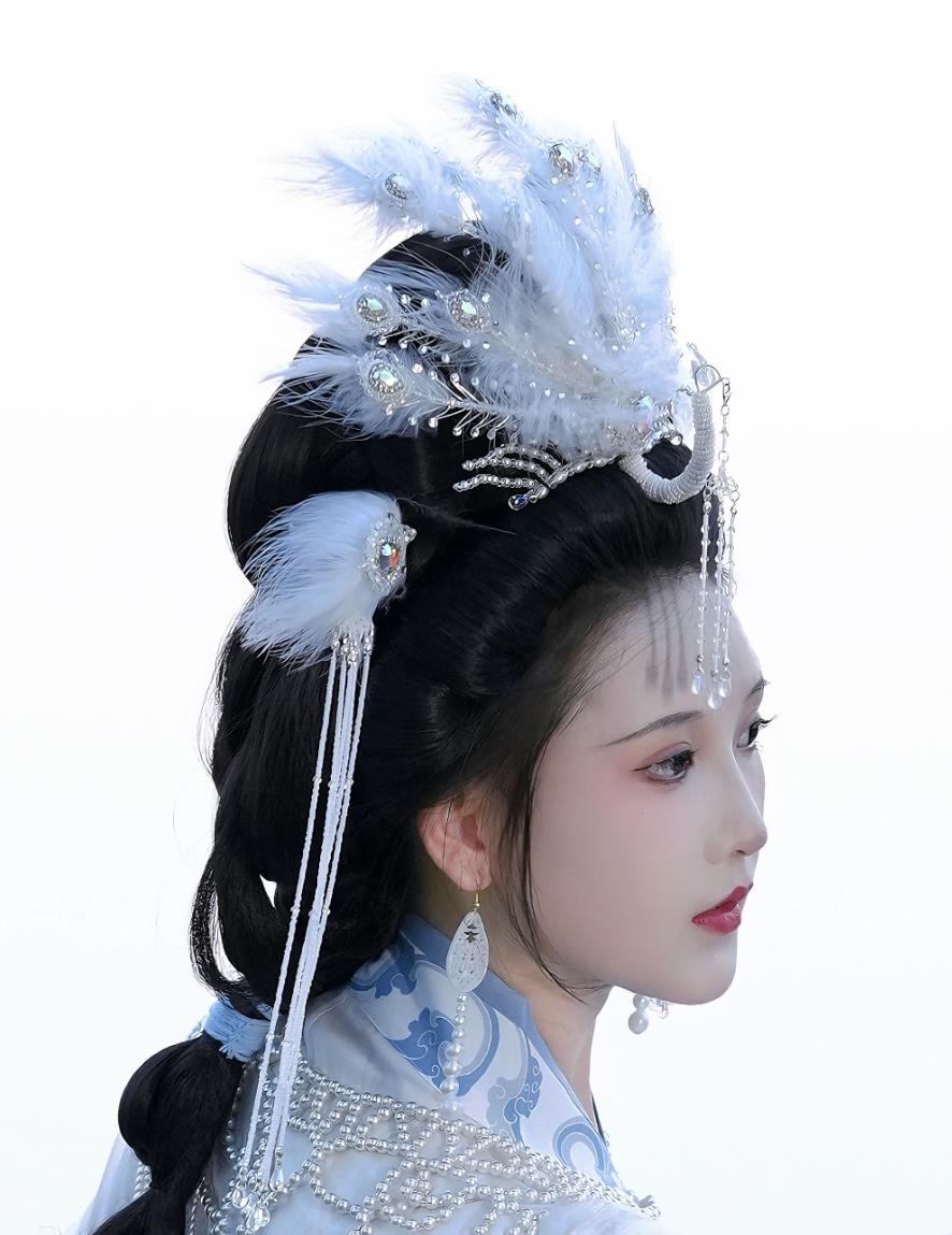 Silver Phoenix Coronet Twelve Tail Feather Phoenix Crown Chinese Wedding Hairpin Hanfu Hair Ornament for Women