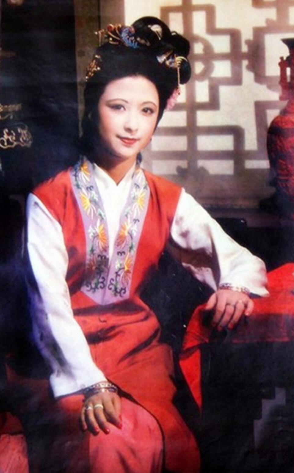 Twelve Beauties of Jinling Ancient Noble Concubine Costume Chinese Drama A Dream in Red Mansions You Er Jie Clothing Traditional Hanfu Dress