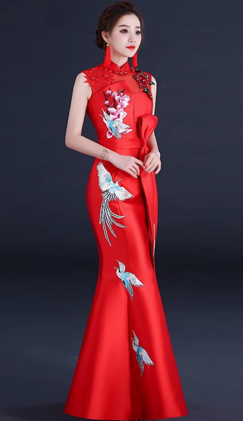 Red Chinese Style Banquet Evening Gown Stage Performance Sleeveless Slim Long Qipao Dress