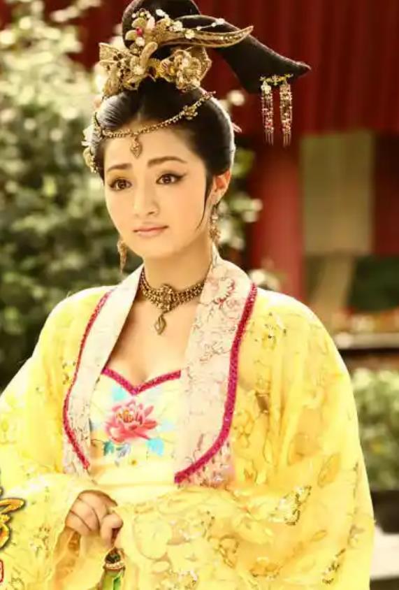 Custom TV Series Costume Ancient Chinese Empress Dance Attire The Heroes Yu Xin Dress
