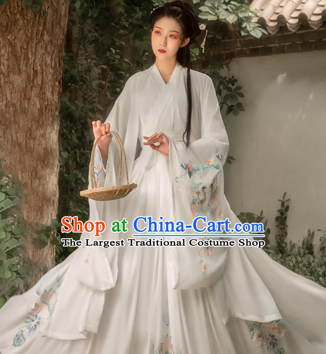 Ancient Princess White Wide Sleeves Cape Blouse Heavy Embroidery Dress Chinese Traditional Women Hanfu
