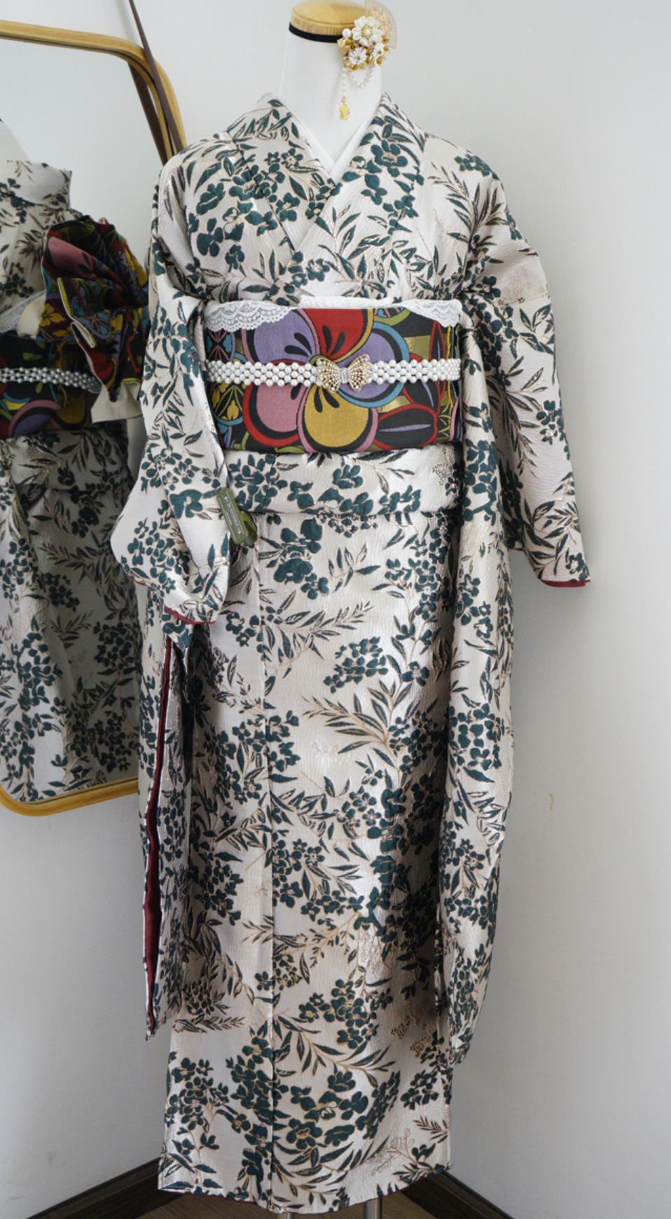 Japanese Traditional Women Formal Furisode Kimono