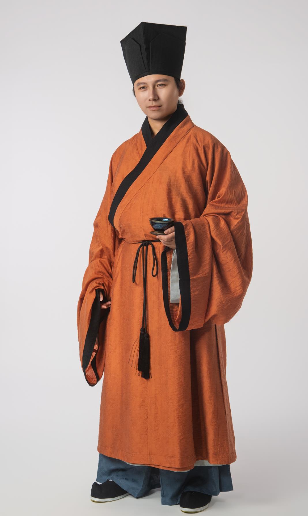 Song Dynasty Cross Collar Long Gown Ancient Scholar Commoner Wear Traditional Hanfu Historical Chinese Clothing