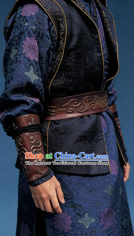 Ancient Chinese Knight Costumes and Hat Complete Set
